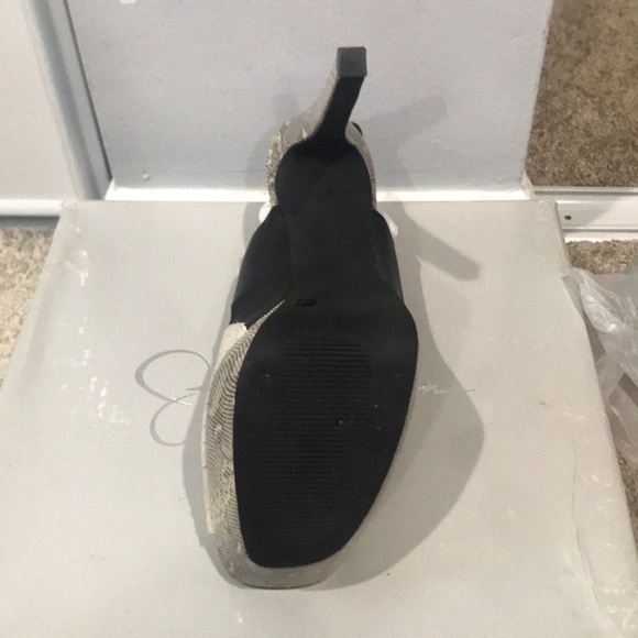 Jessica Simpson - Picture 4 of 5